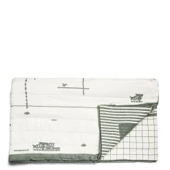 Nila Pasture Quilt Small